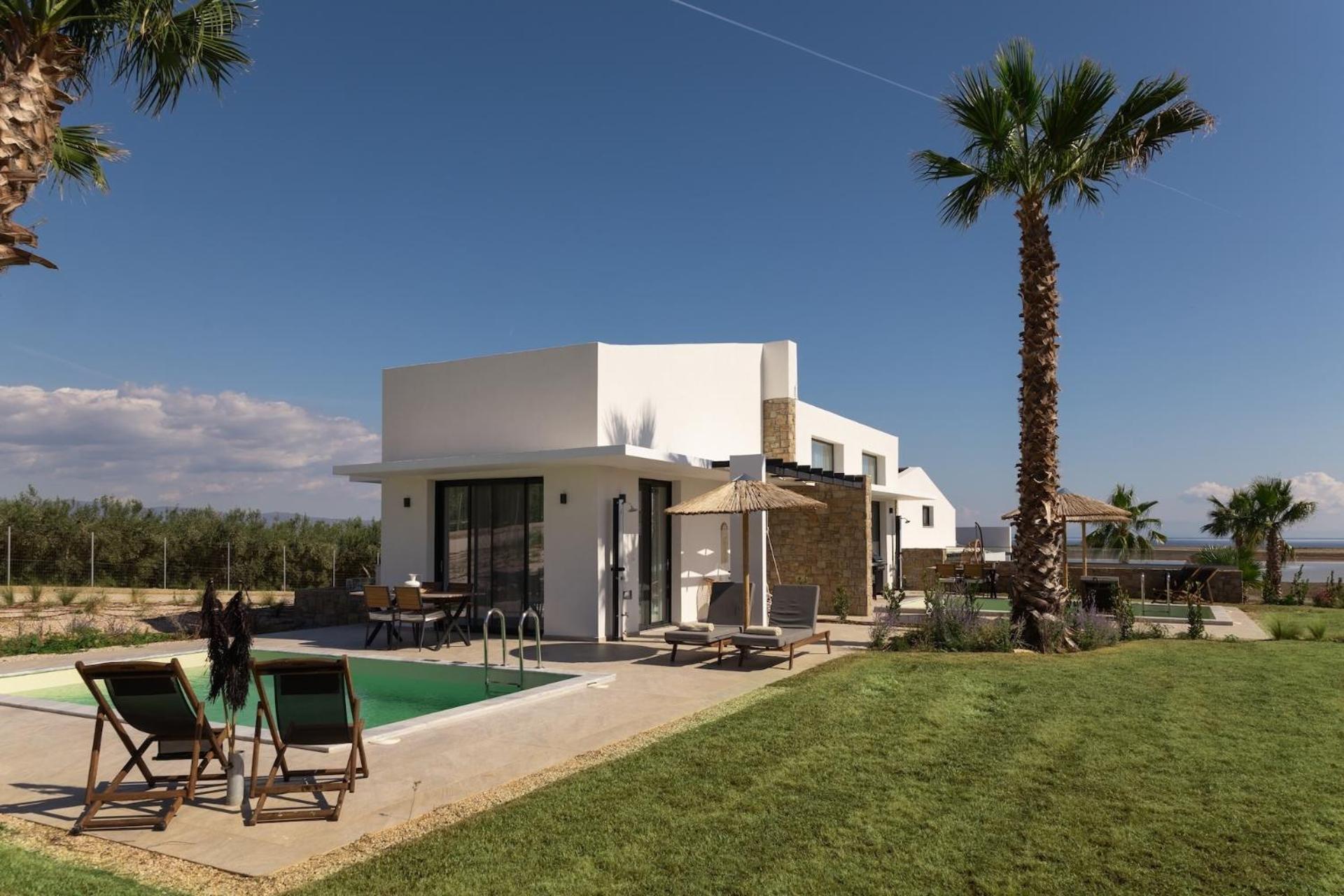 Flamingo View Suites & Villas Nea Poteidaia Exterior foto